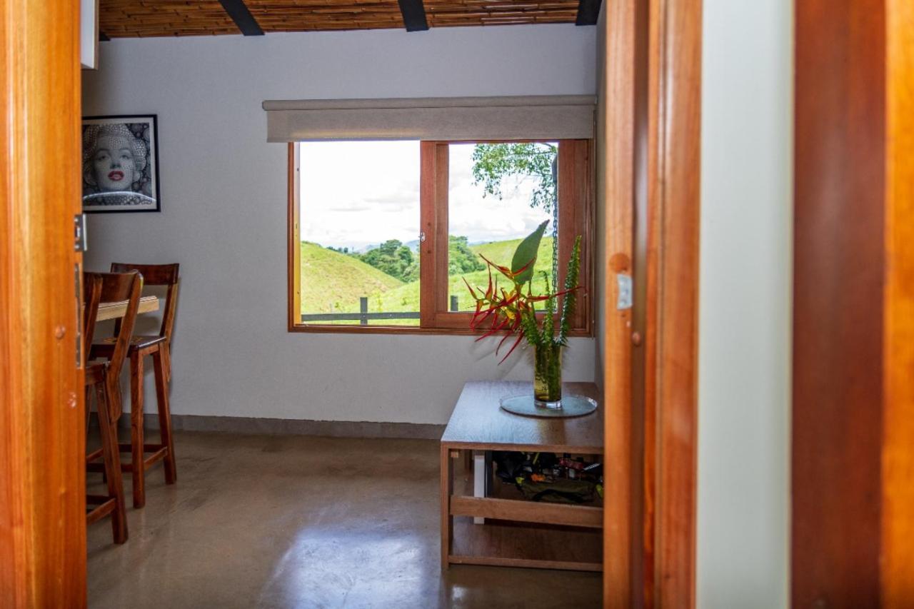 Agradable Cabana Cafetera Con Jacuzzi A 12 Min Del Centro De بيريرا المظهر الخارجي الصورة
